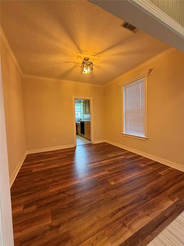 102 Thyme Trail, Lake Jackson, TX 77566