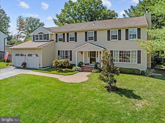 21 LANDING LN, Princeton Junction, NJ 08550
