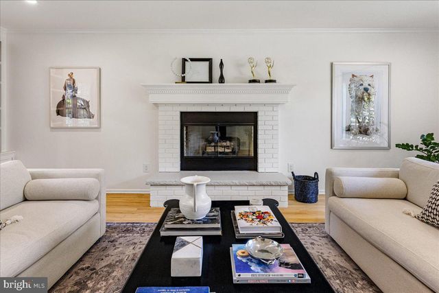 21 LANDING LN, Princeton Junction, NJ 08550