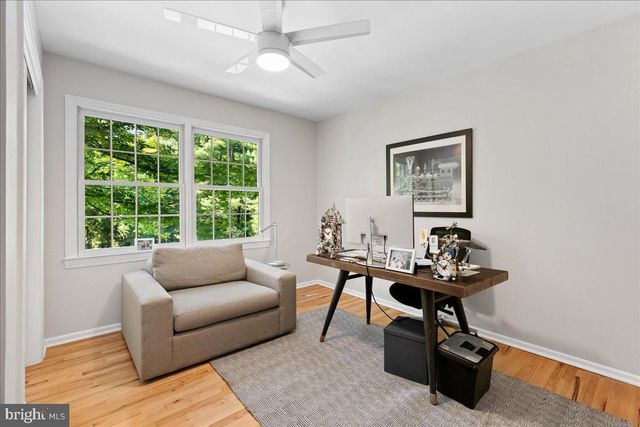 21 LANDING LN, Princeton Junction, NJ 08550