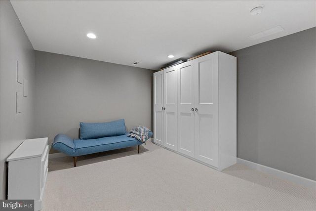 21 LANDING LN, Princeton Junction, NJ 08550