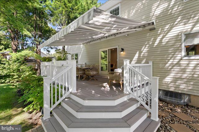 21 LANDING LN, Princeton Junction, NJ 08550