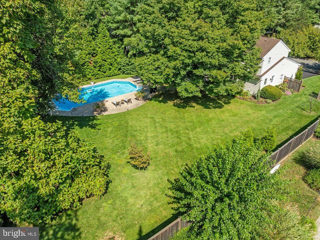21 LANDING LN, Princeton Junction, NJ 08550