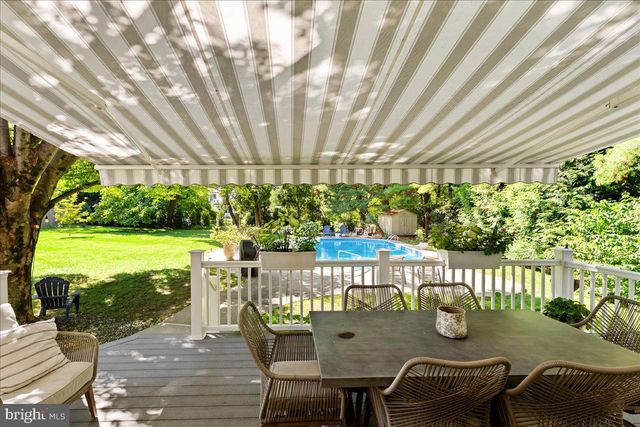 21 LANDING LN, Princeton Junction, NJ 08550