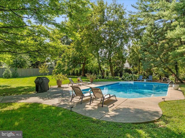 21 LANDING LN, Princeton Junction, NJ 08550