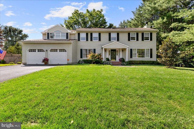 21 LANDING LN, Princeton Junction, NJ 08550