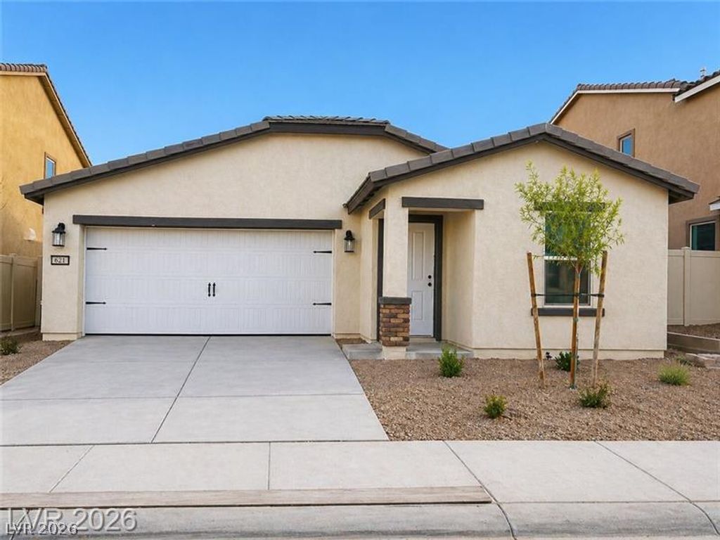 621 El Gusto Avenue, North Las Vegas, NV 89081 — exterior
