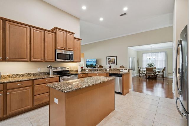 3282 SALOMAN LANE, Clermont, FL 34711