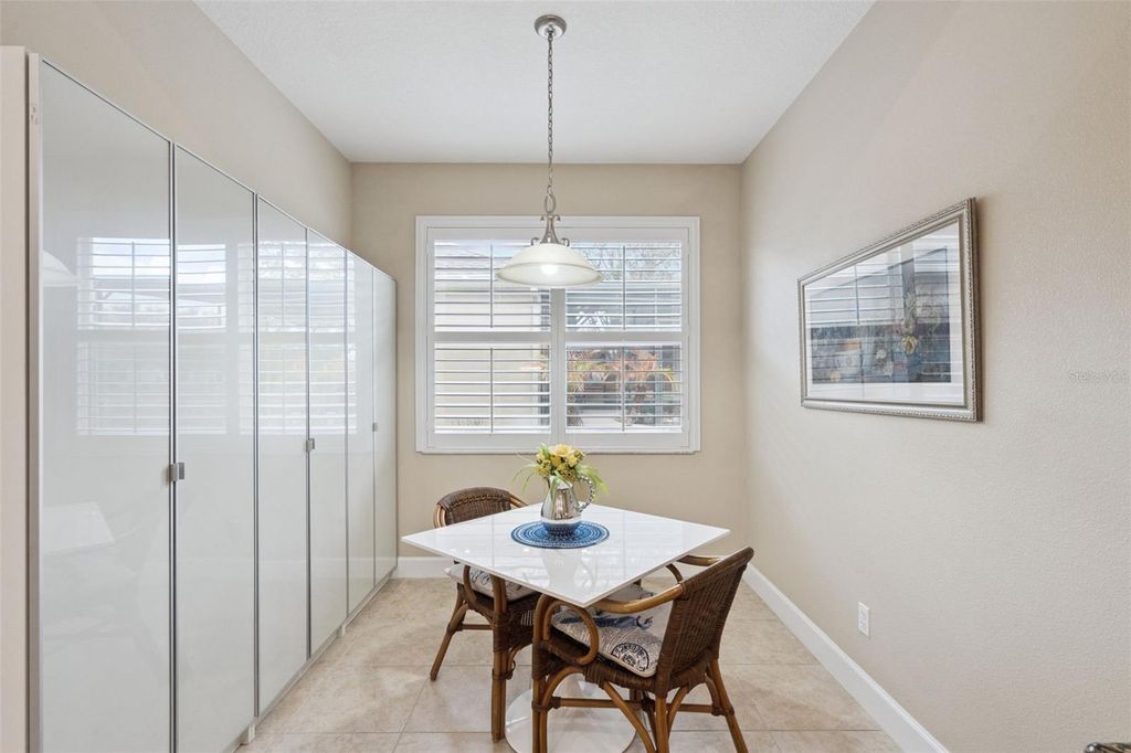 Image 12 of property listing at 3282 SALOMAN LANE, Clermont, FL 34711