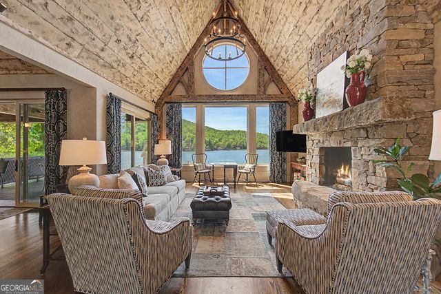 2964 Meeting House Mountain Road, Clayton, GA 30525