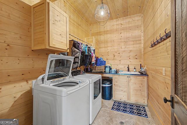 2964 Meeting House Mountain Road, Clayton, GA 30525