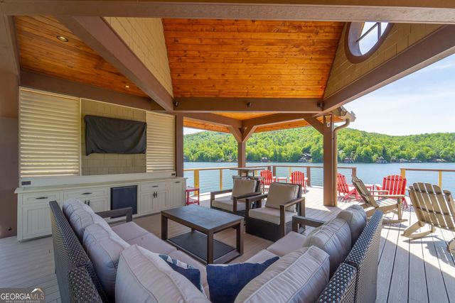2964 Meeting House Mountain Road, Clayton, GA 30525
