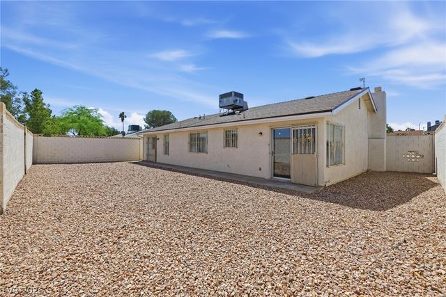 439 Sunburst Drive, Henderson, NV 89002