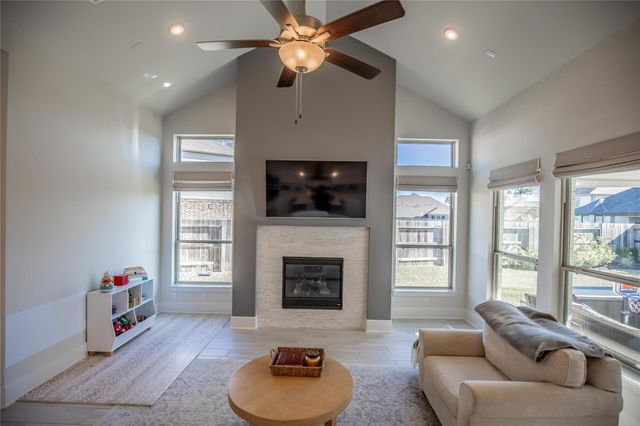 15138 Botanical Garden Drive, Conroe, TX 77302