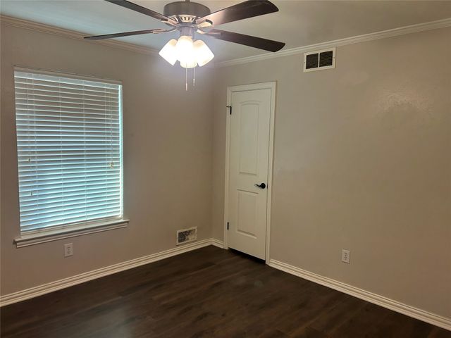 4202 Skyline Drive, Rowlett, TX 75088