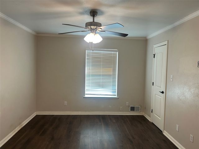 4202 Skyline Drive, Rowlett, TX 75088