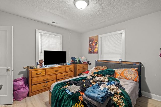 229 Dorothy Street, High Point, NC 27262