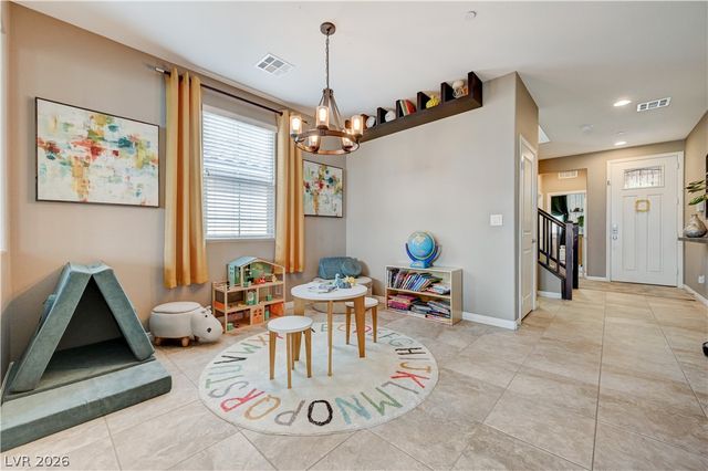 694 Bollons Island Street, Henderson, NV 89002