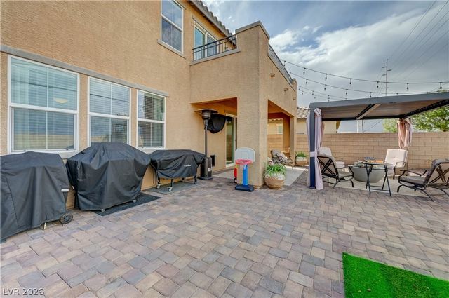 694 Bollons Island Street, Henderson, NV 89002