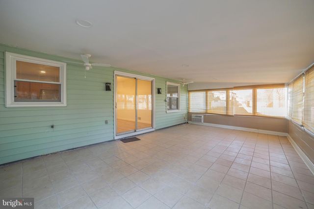 2090 JASON CT, Crofton, MD 21114