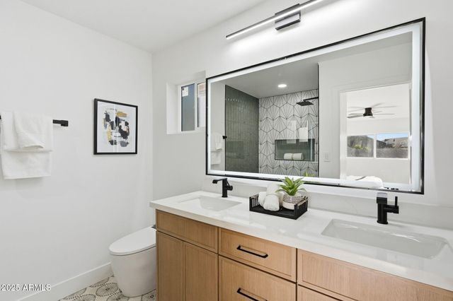 972 N 85TH Place, Scottsdale, AZ 85257