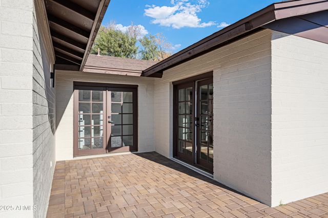 972 N 85TH Place, Scottsdale, AZ 85257