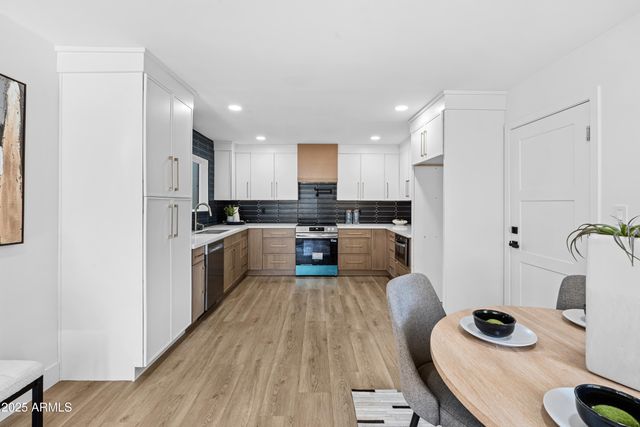 972 N 85TH Place, Scottsdale, AZ 85257