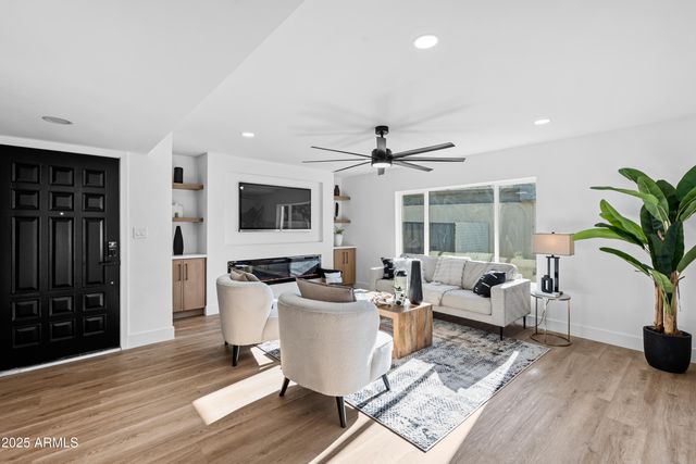 972 N 85TH Place, Scottsdale, AZ 85257