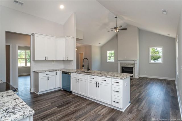 5814 James Allen Lane, Stedman, NC 28391