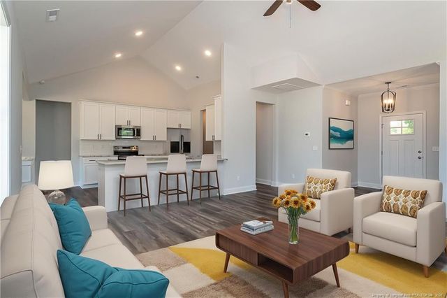 5814 James Allen Lane, Stedman, NC 28391