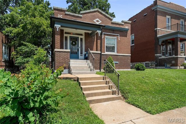 5323 Neosho Street, St Louis, MO 63109
