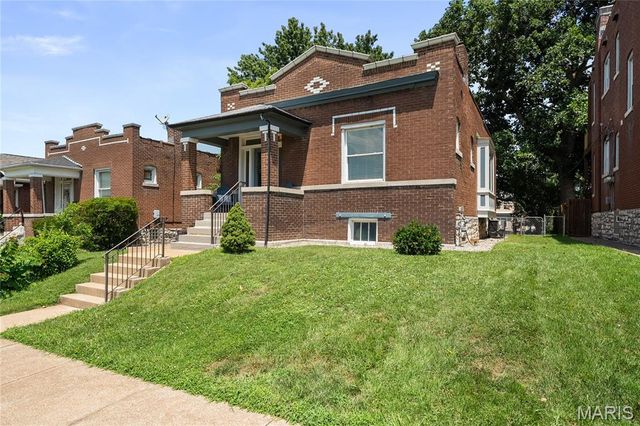 5323 Neosho Street, St Louis, MO 63109