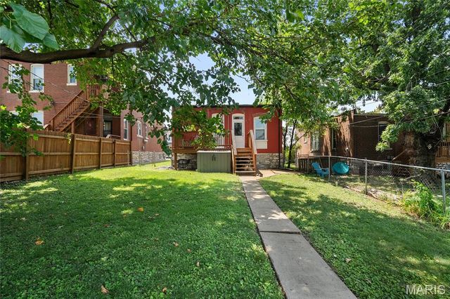 5323 Neosho Street, St Louis, MO 63109