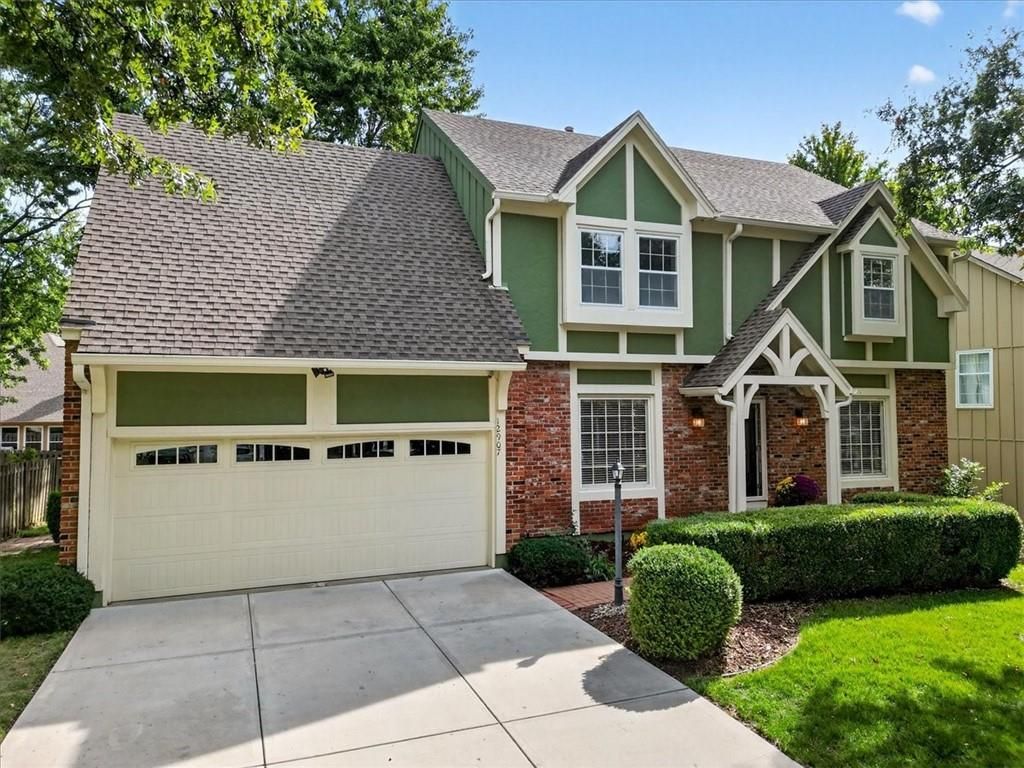 12907 Connell Street, Overland Park, KS 66213