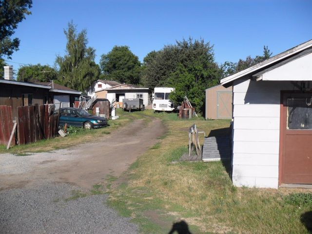 7455 Hager Way, Klamath Falls, OR 97603