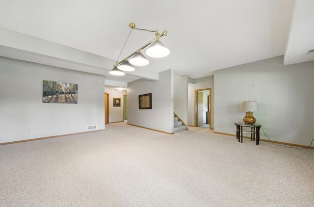 7680 Teal Road, Woodbury, MN 55125