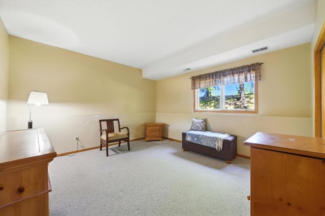 7680 Teal Road, Woodbury, MN 55125