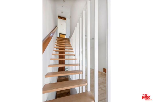 1416 Fairbanks Place, Los Angeles, CA 90026