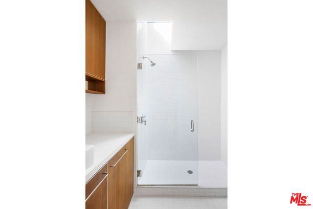 1416 Fairbanks Place, Los Angeles, CA 90026
