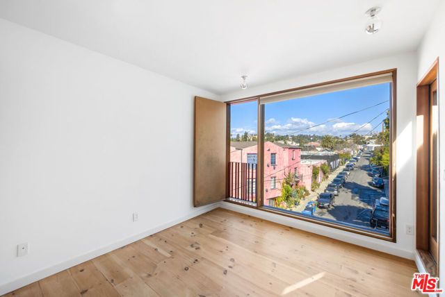 1416 Fairbanks Place, Los Angeles, CA 90026