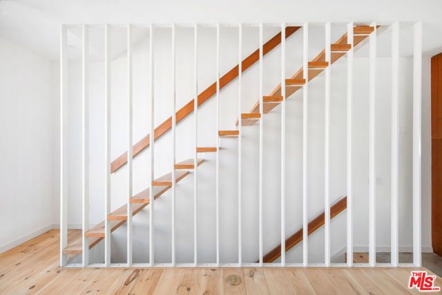 1416 Fairbanks Place, Los Angeles, CA 90026