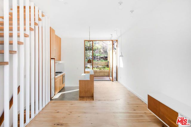 1416 Fairbanks Place, Los Angeles, CA 90026