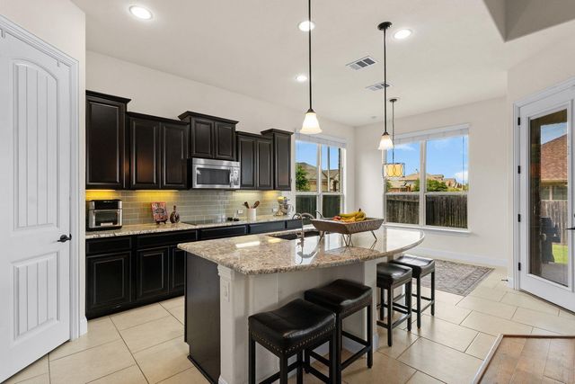 1113 Hartman DR, Leander, TX 78641