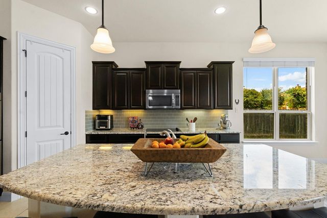1113 Hartman DR, Leander, TX 78641