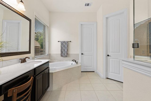1113 Hartman DR, Leander, TX 78641