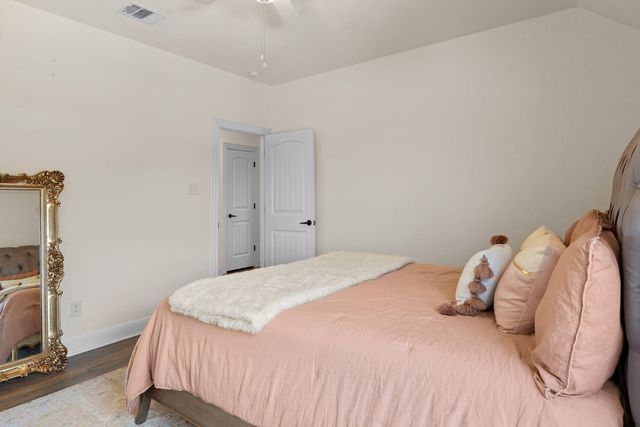1113 Hartman DR, Leander, TX 78641