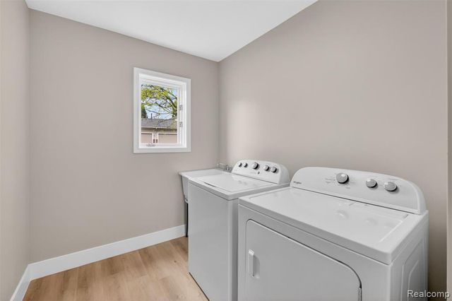 34973 Meadow Lane, Farmington Hills, MI 48335