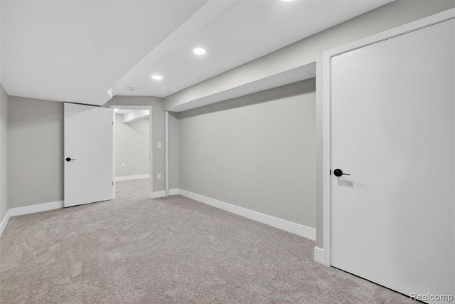 34973 Meadow Lane, Farmington Hills, MI 48335
