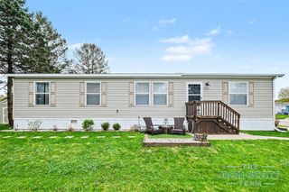 1480 Red Oak Lane, Belmont, MI 49306