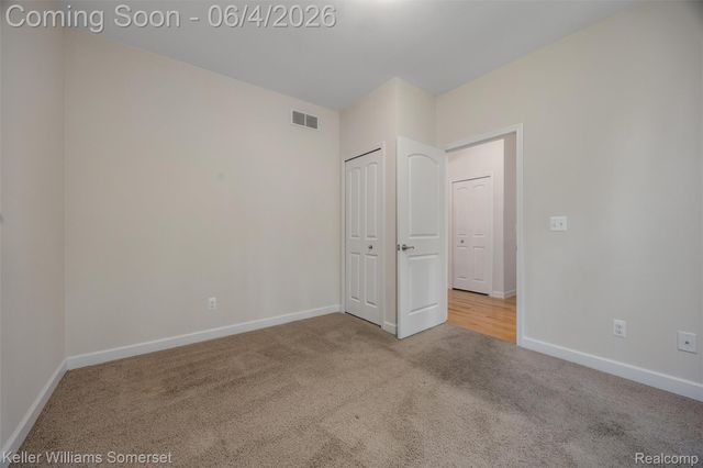 2480 Burleigh Street, West Bloomfield Charter Township, MI 48324